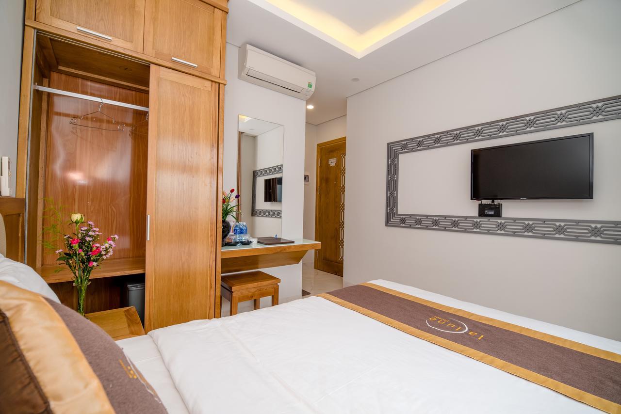Hong Phuc Hotel 4 Da Nang Exterior foto